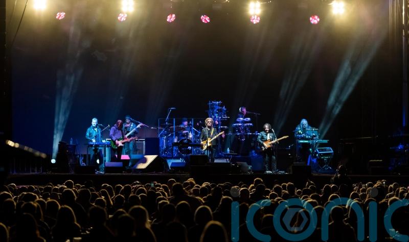 Hall & Oates confirm split following ongoing legal dispute