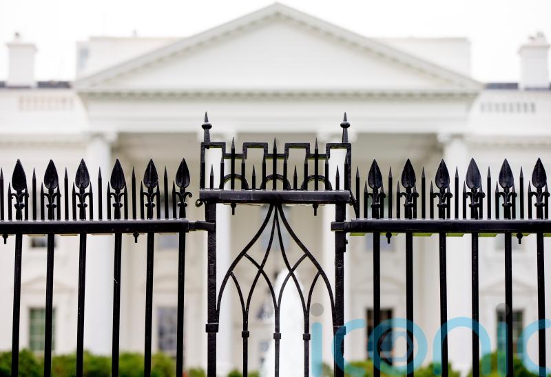 Driver dies after crashing vehicle into White House perimeter gate