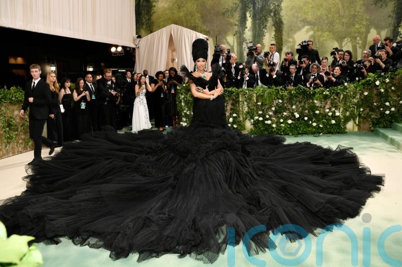 Cardi B ‘shuts down’ carpet at Met Gala with bold fashion ensemble