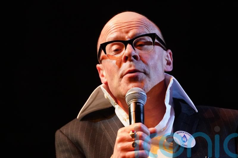 Harry Hill to celebrate his ‘diamond jubilee’ in greatest hits-style tour