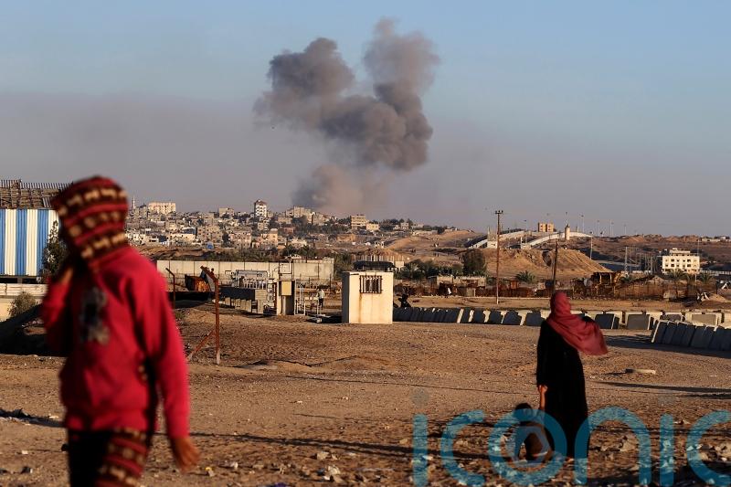 Israel reopens key Gaza crossing but UN says no aid has entered