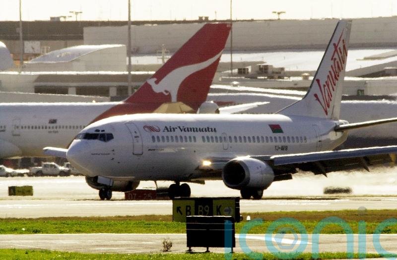 Air Vanuatu cancels flights and considers bankruptcy protection