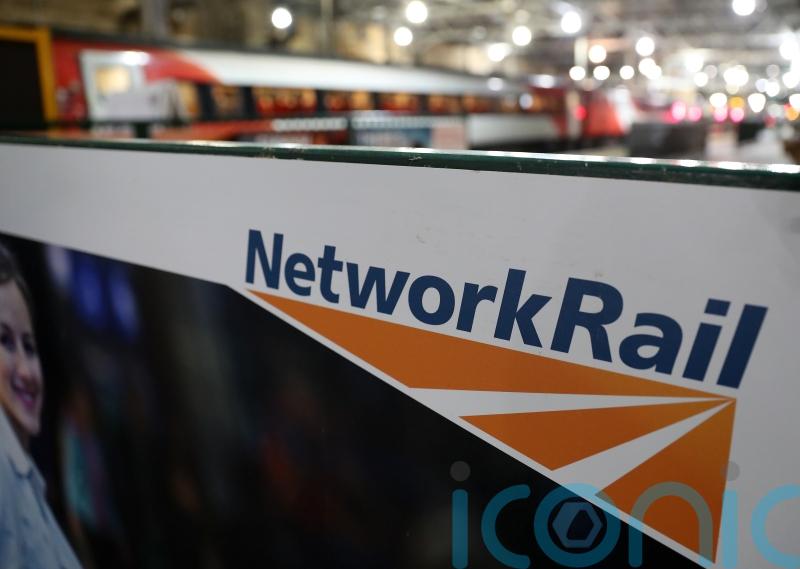 Trains running again after gas leak led to evacuation of shopping centre