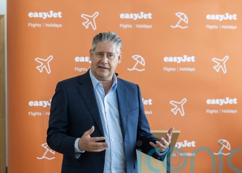 EasyJet boss to stand down in 2025