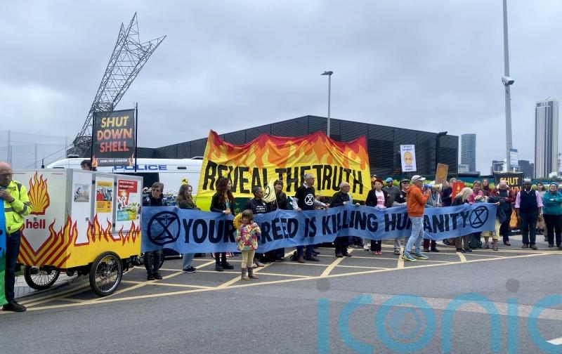Fifth of Shell investors revolt against its climate strategy during tense AGM