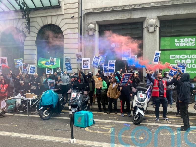 Deliveroo drivers protest over &lsquo;soul-destroying&rsquo; working conditions outside AGM