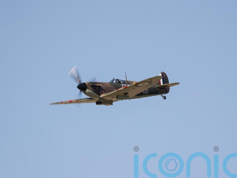Spitfire crashes into field near RAF Coningsby
