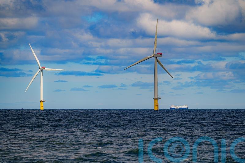 Wales should set up wealth fund with offshore wind farm profits &ndash; Plaid Cymru