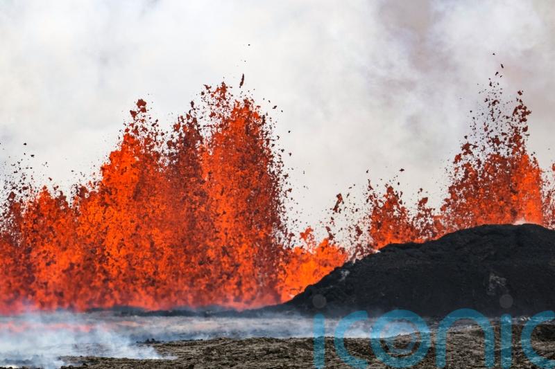Volcano in Iceland erupts, triggering evacuation of Blue Lagoon geothermal spa