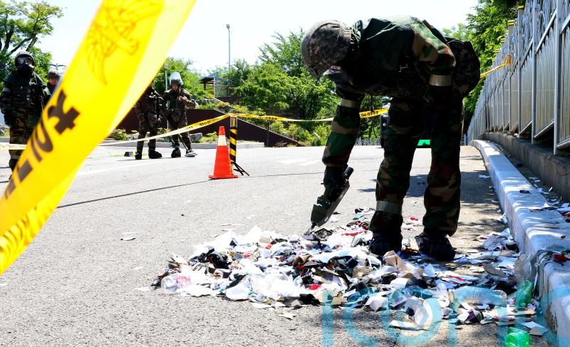 South Korea vows ‘unbearable’ retaliation against North over rubbish balloons