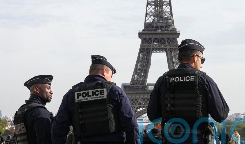 Three men suspected of ‘psychological violence’ at Eiffel Tower