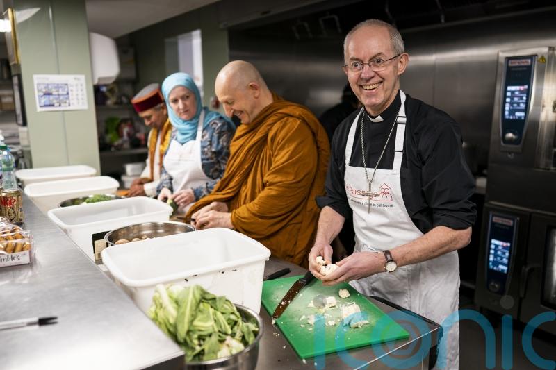 Welby urges party leaders to volunteer for hour this weekend amid Big Help Out