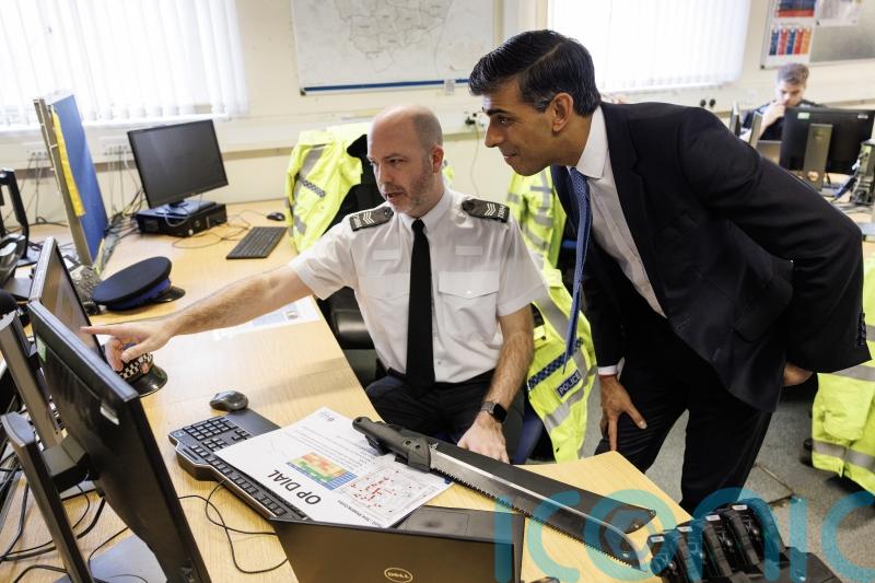 Fact check: More than 20,000 police have been hired since 2019 – but not 2010