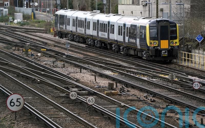 Signal failure causes huge disruption to rail services