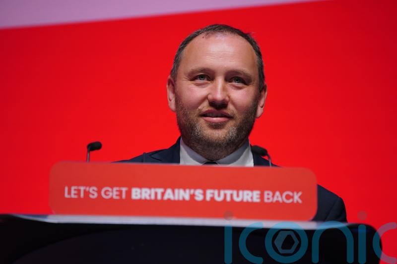 Labour would seek to work closely with Scottish Government on spending – Murray