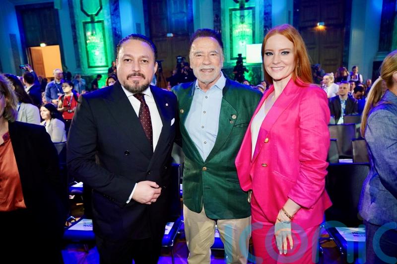 Arnold Schwarzenegger tells his climate forum it must ‘stop the bleeding’