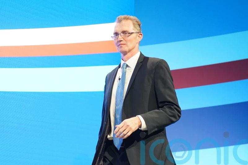 Those who break gambling rules should be &lsquo;kicked out&rsquo; of Tories, minister insists