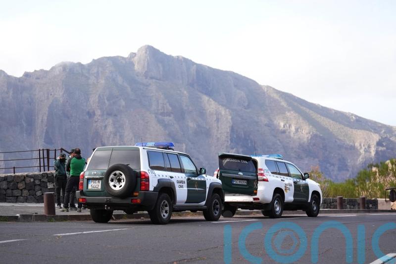 Spanish search teams gather for sixth day of hunt for teenager Jay Slater
