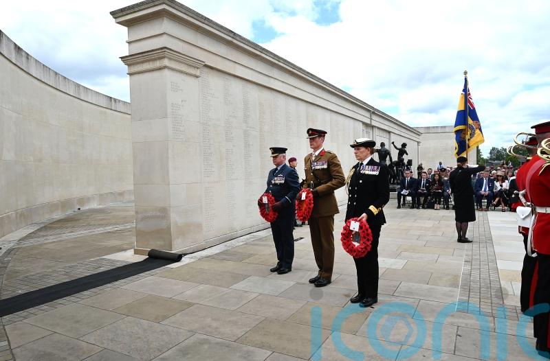 Veterans mark 25 years since the end of Kosovo war with remembrance service