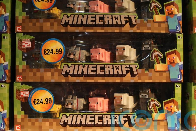 Fact check: Videos of politicians playing Minecraft are likely AI-generated