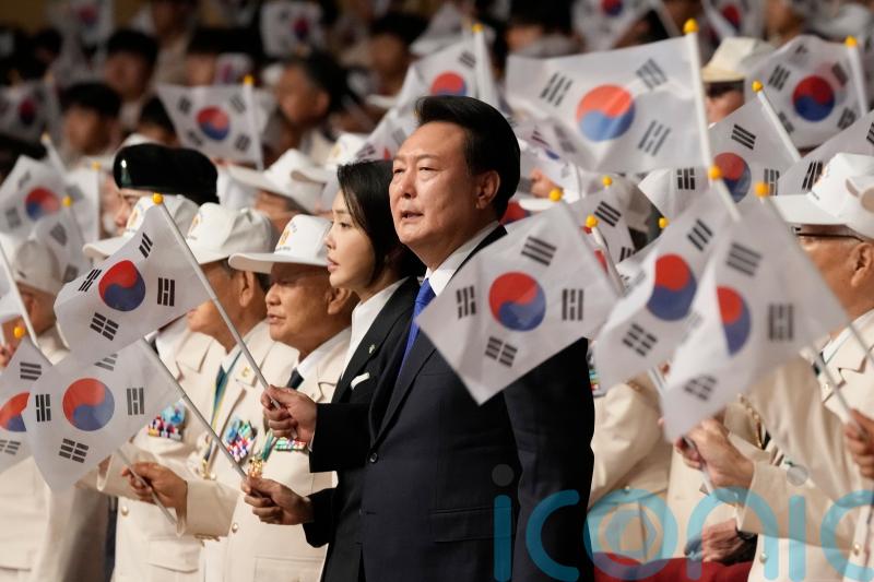 South Korea threatens new broadcasts as North launches more rubbish balloons
