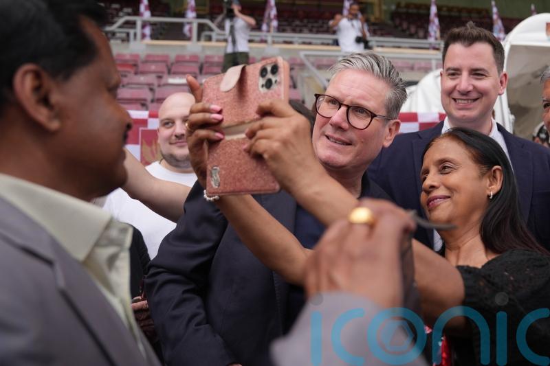 Starmer lends support to England team amid criticism of Euros performance