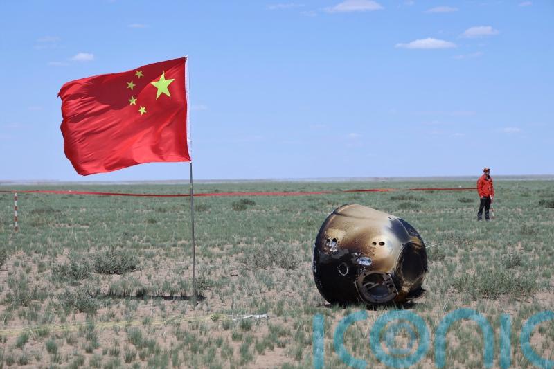 China calls on scientists of all nations to study lunar samples