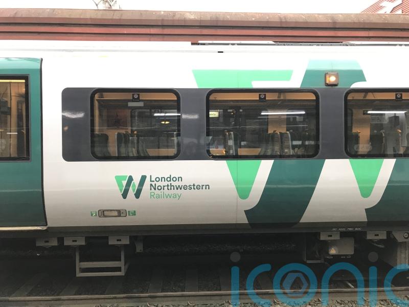 Plans for new train services between London and Manchester