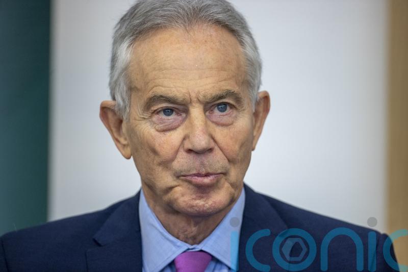 Blair urges Starmer to introduce ID cards and ‘avoid vulnerability on wokeism’