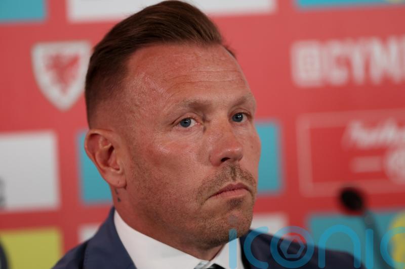 You can&rsquo;t do that &ndash; Craig Bellamy accepts cheering against England was wrong