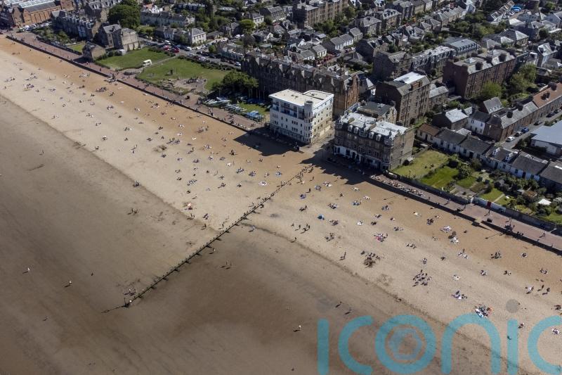 Government ‘missing in action’ on Edinburgh beach pollution incident, MP claims