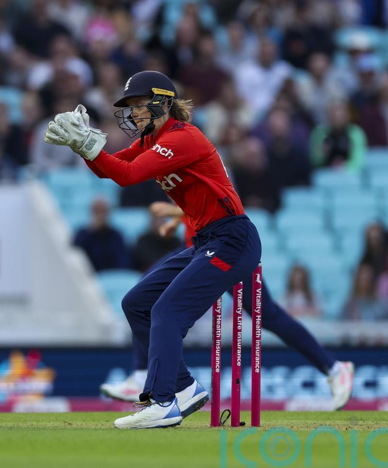 Amy Jones expects ‘tricky’ task behind stumps during T20 World Cup in Bangladesh
