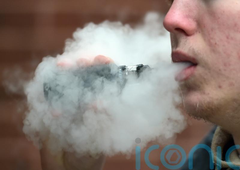 &lsquo;Steep rise&rsquo; in young adults vaping for longer than six months
