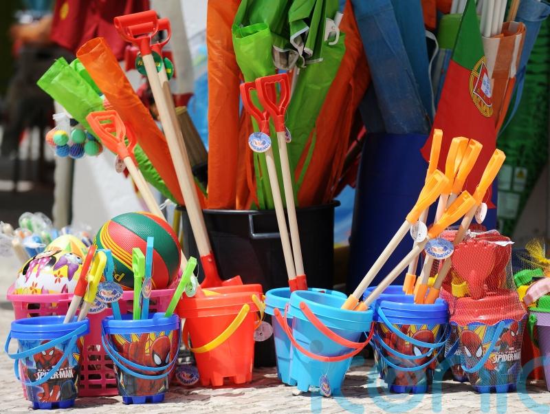 Families face summer holiday childcare shortages as bill rises to over £1,000