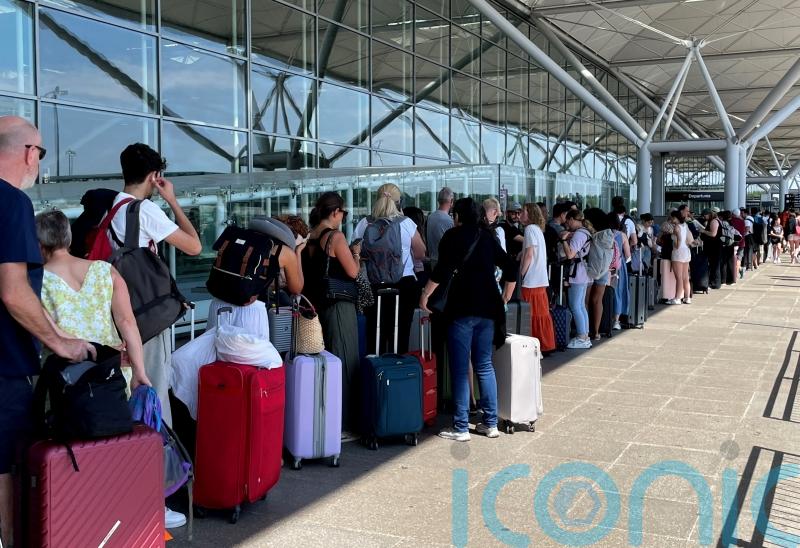 What are air passengers entitled to during IT outage flight disruption?