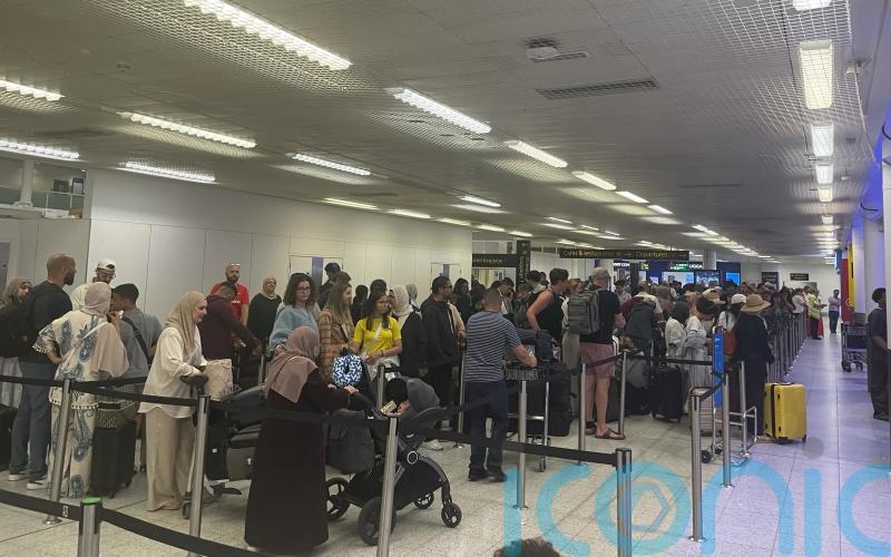 Air passengers facing further disruption following world IT outage