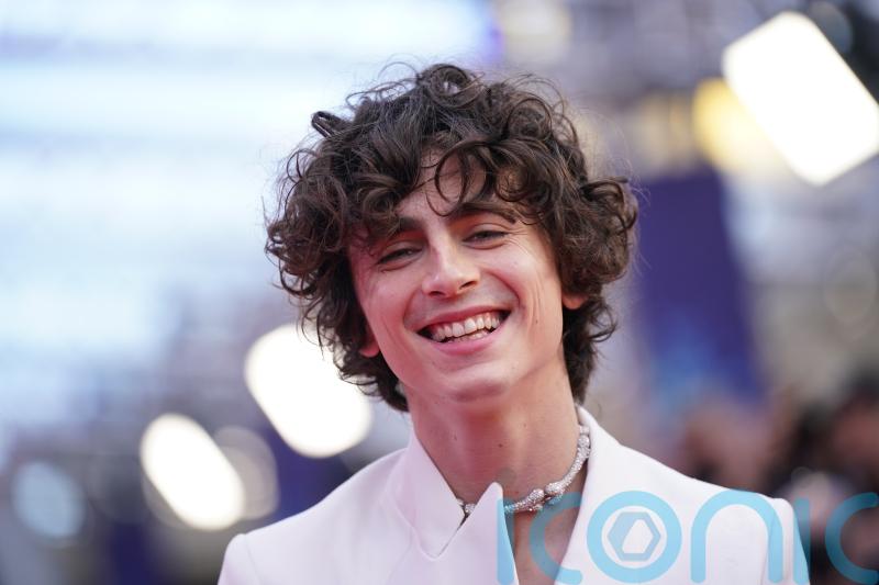 Timothee Chalamet sings as Bob Dylan in first trailer for upcoming biopic