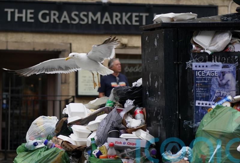 Council leaders to ask Scottish Government for more money to avoid bin strikes