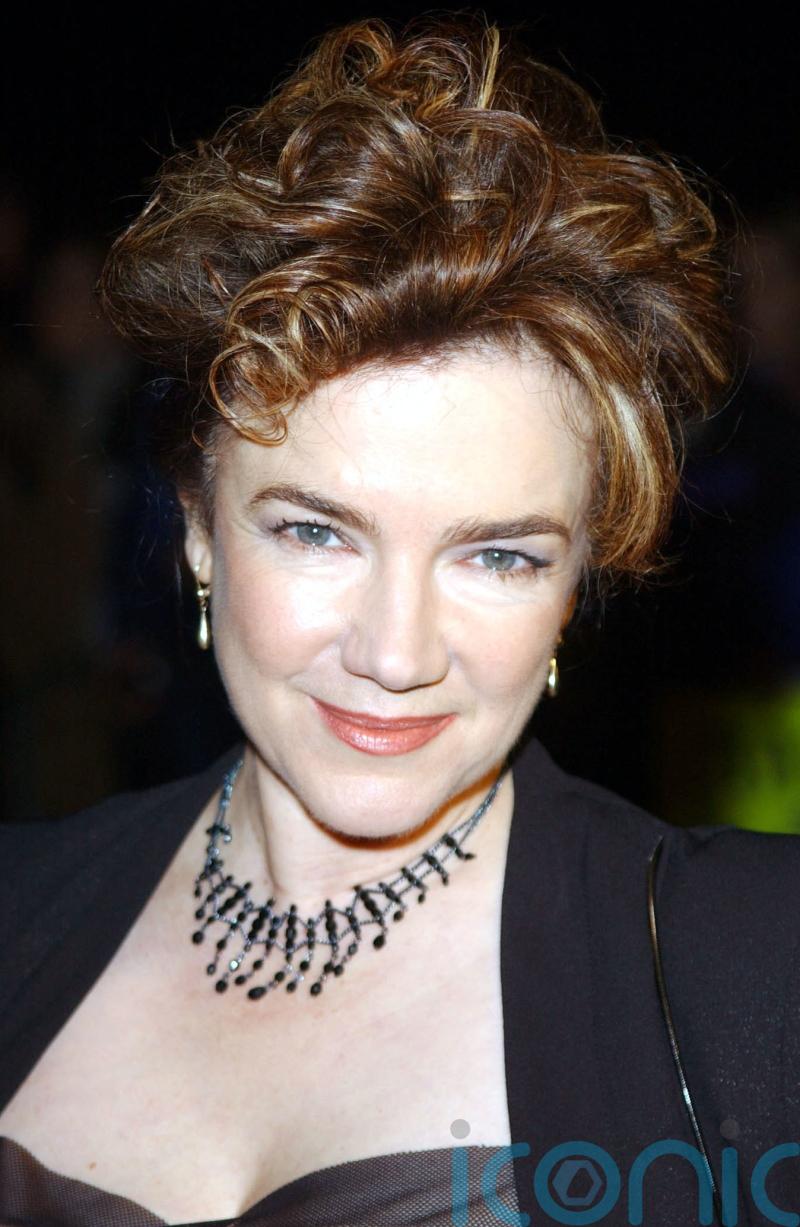 ‘Extraordinary’ Neighbours actress Janet Andrewartha dies aged 72