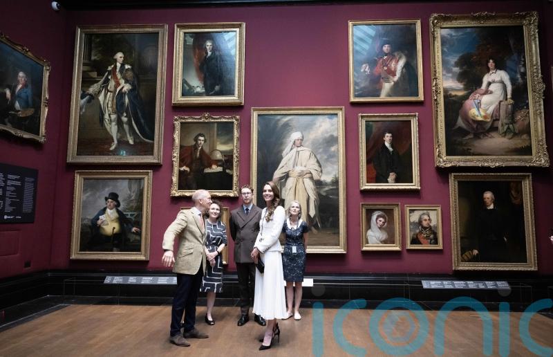 Elizabeth Line and National Portrait Gallery up for top architecture prize