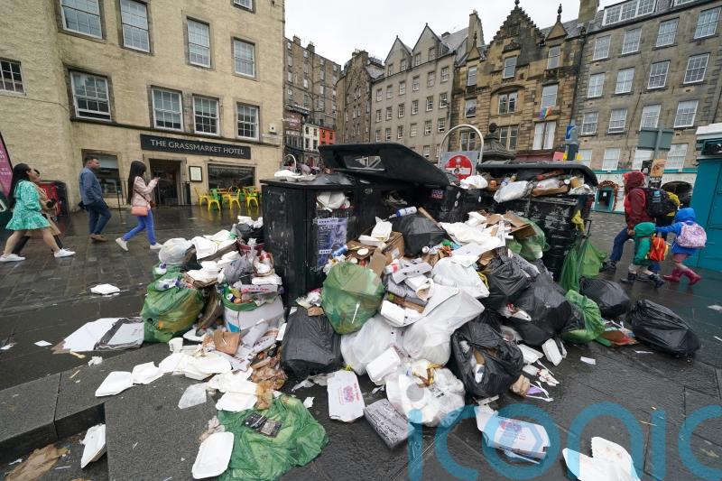 Three unions confirm council waste staff in Scotland to strike in August