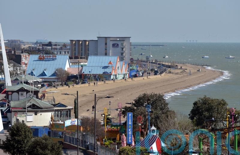 Witness says ‘machete-wielding youths’ fought after groups descended on Southend