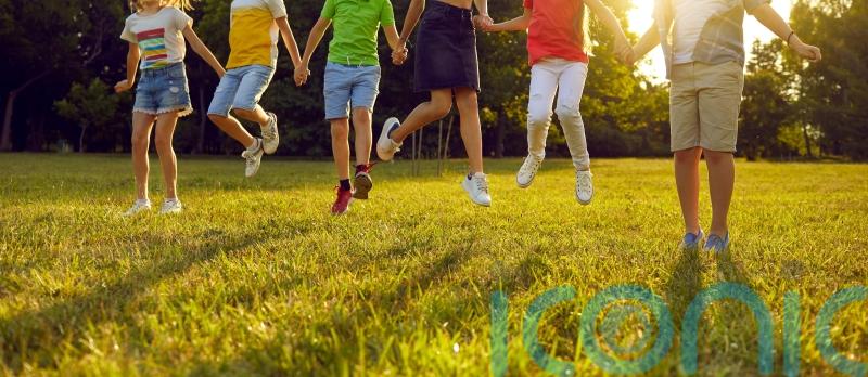 Thousands of children still awaiting first appointment for gender care