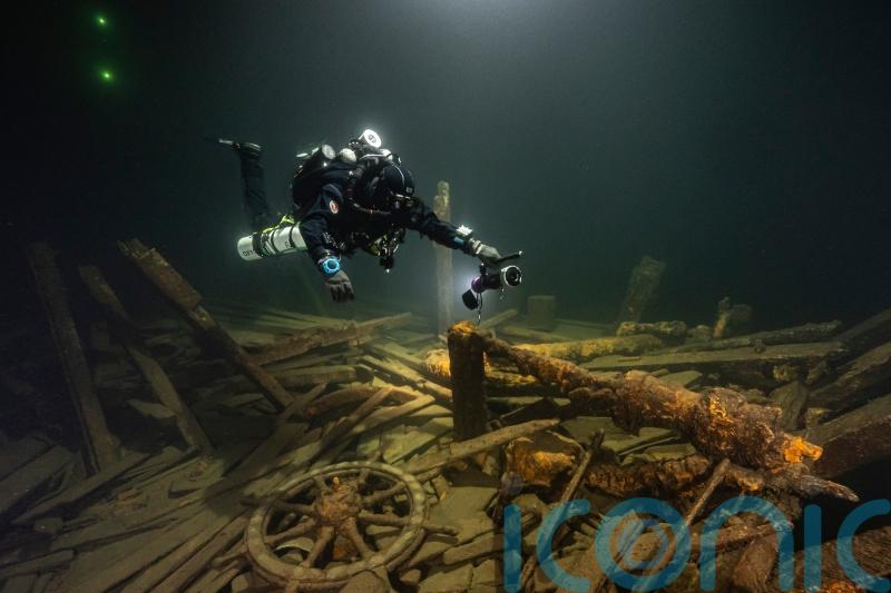19th-century wreck filled with champagne bottles off-limits for treasure hunters