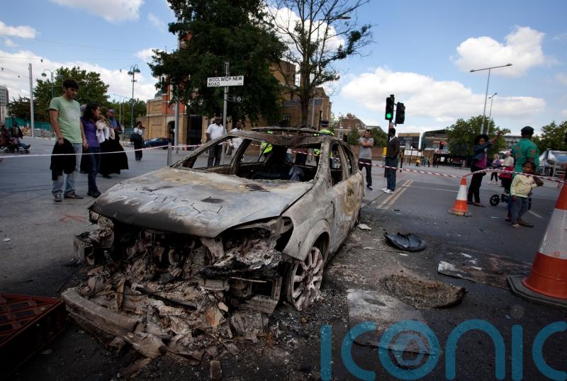 How do 2024 riot arrest and charge figures compare with 2011 disorder?