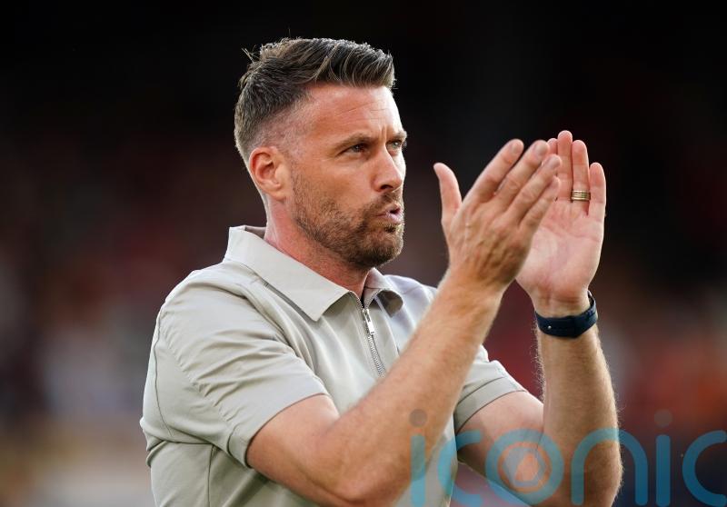 Rob Edwards salutes Luton fight as they battle with 10 men to draw at Portsmouth