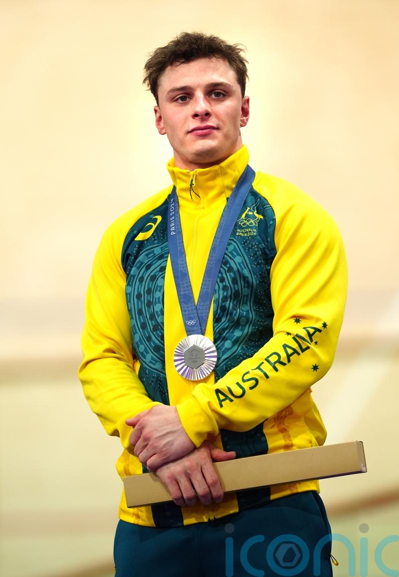 Triple Olympic cycling medallist Matt Richardson switches to Great Britain
