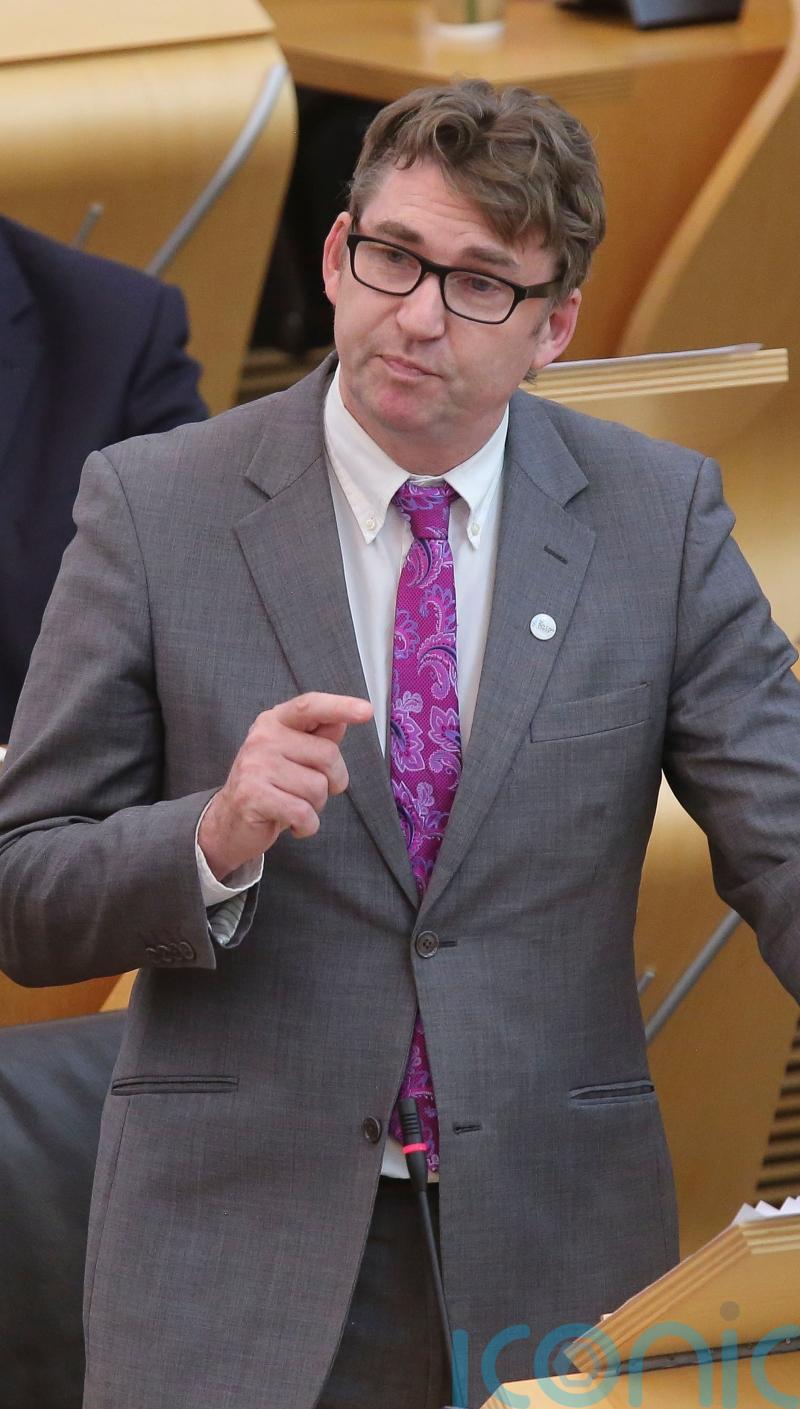 Whittle pulls out of Scottish Tory leadership contest, endorses Murdo Fraser