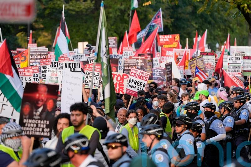 Pro-Palestinian protests continue outside Democratic convention