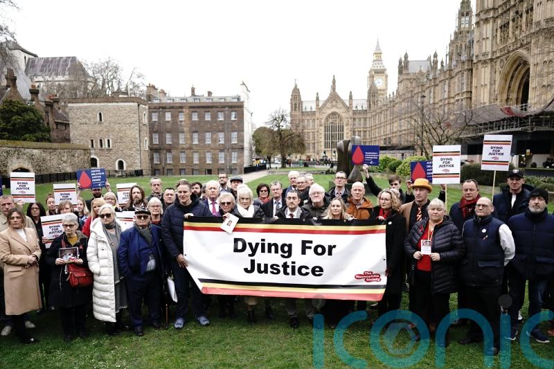 Ministers give compensation authority the power to make infected blood payments